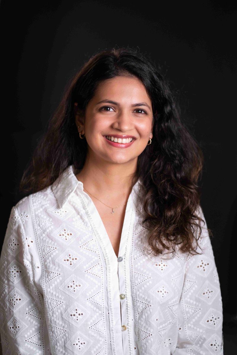 Dr. Janhavi Ostwal (PT)